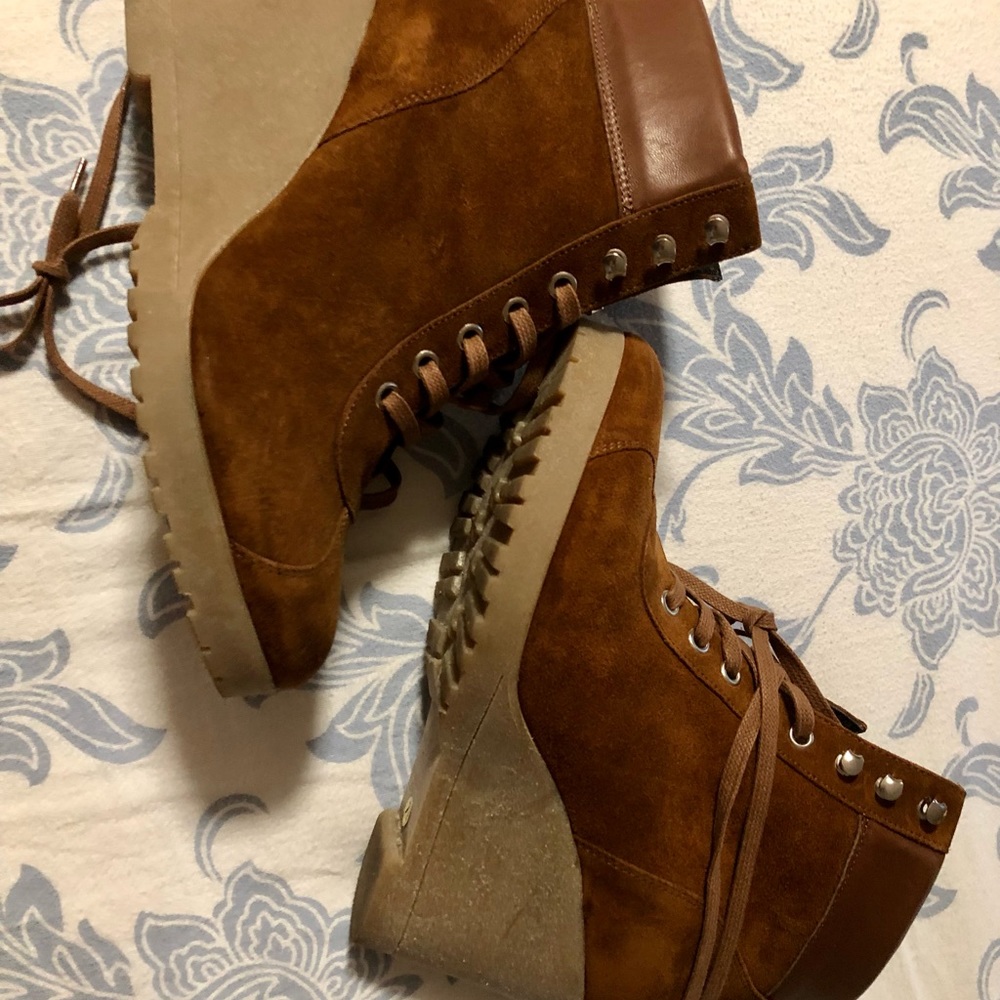 Amalfi boot. - Picture 3 of 8